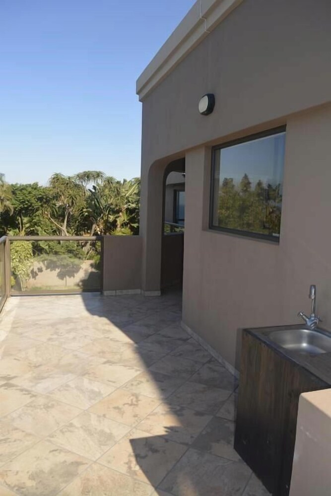 beach retreat guest house