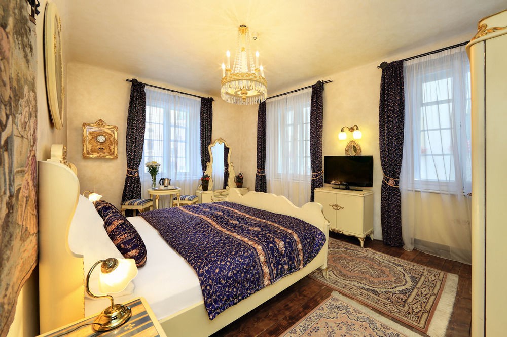 Hotel Oldinn,Near Church Of St. Vitus,4 star