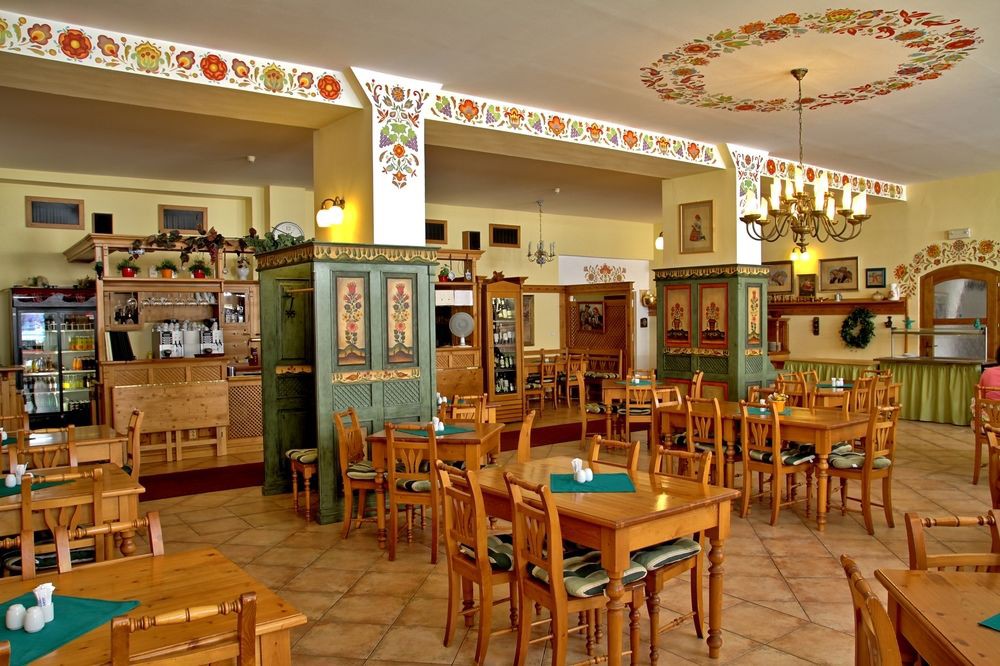 Hotel Oldinn,Near Church Of St. Vitus,4 star