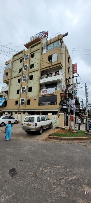 sk7 service apartments by oyo rooms