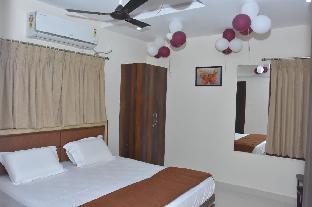 sk7 service apartments by oyo rooms