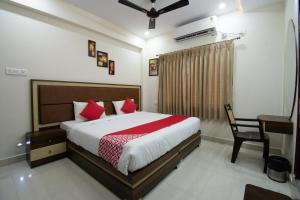 sk7 service apartments by oyo rooms