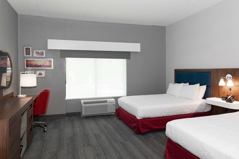 hampton inn and suites charlotte steele creek