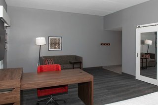 hampton inn and suites charlotte steele creek