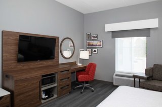 hampton inn and suites charlotte steele creek