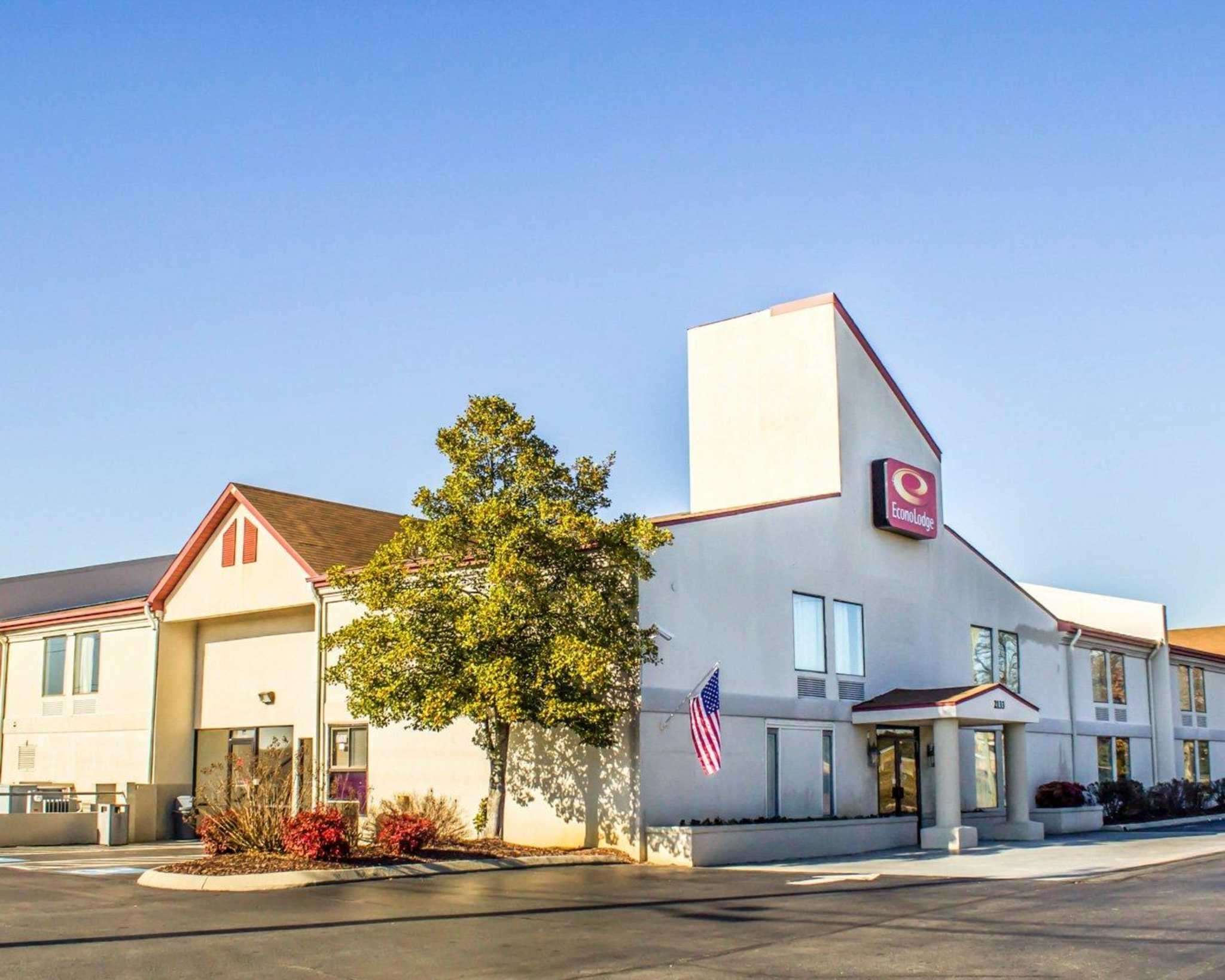 econo lodge burlington i 40