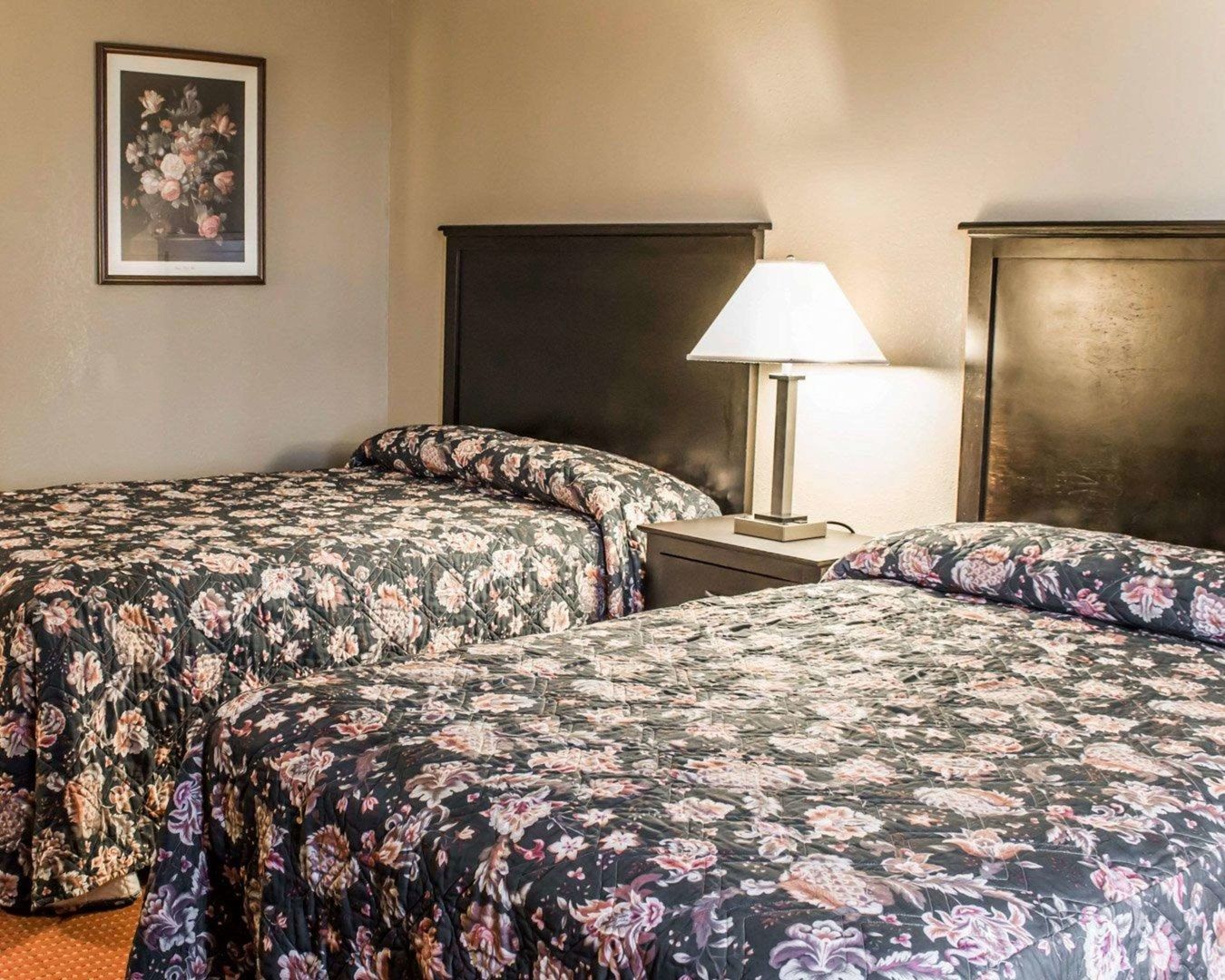 econo lodge burlington i 40