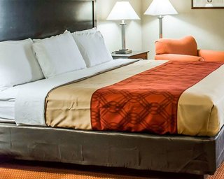 econo lodge burlington i 40