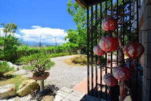 simple happiness hostel