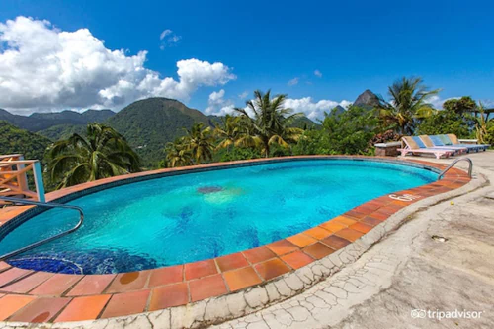 la haut resort