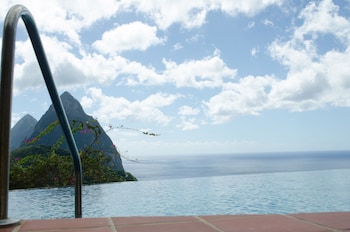 La Haut Resort,Gros Islet>>Fond Bay,3 star