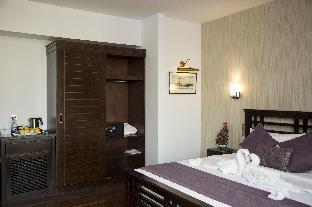 the midori by lakeshore