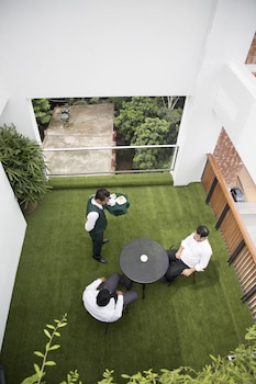 the midori by lakeshore