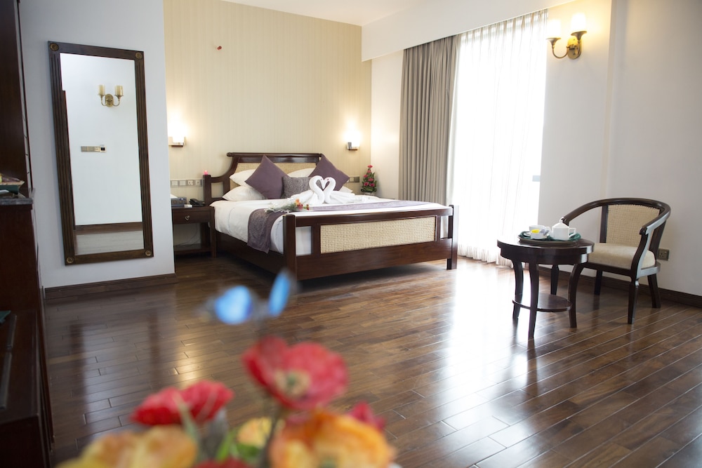 the midori by lakeshore