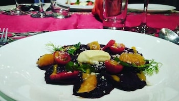 shivers oasis luxury rooms