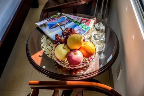 lotus rock hotel da nang
