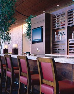 The Westin Boston Seaport District,Fields Corner West>>Boston,4 star