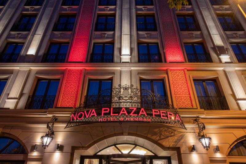 nova plaza pera