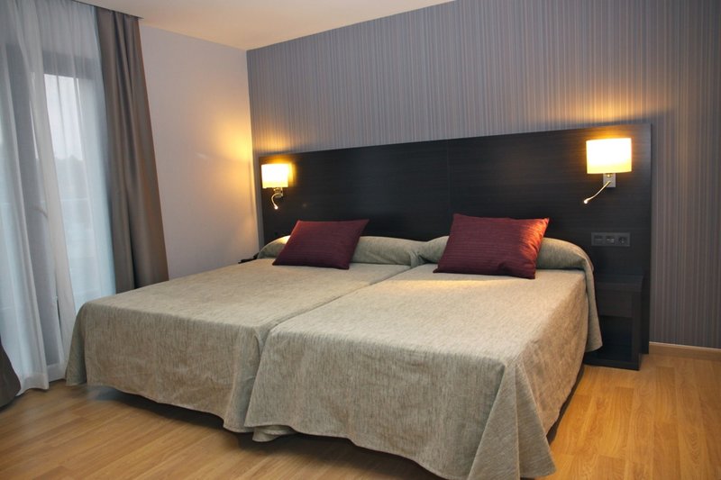 petit palau adults only