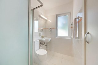 apartments katoro plava laguna