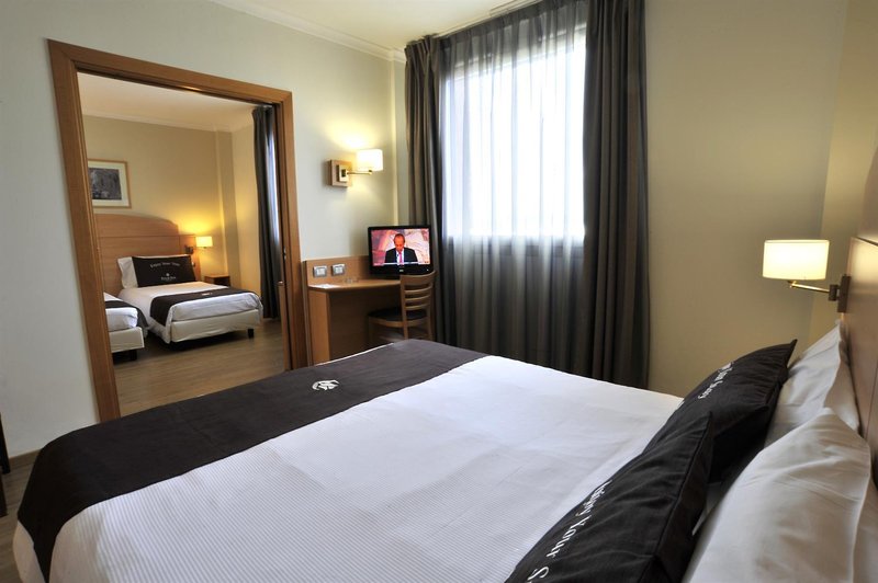 tulip inn turin west