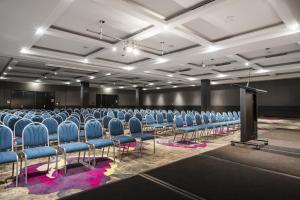 Voco Brisbane City Centre By Ihg,Near Queen Street Mall,5 star