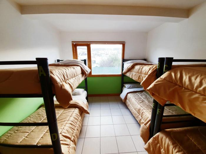 yaghan hostel