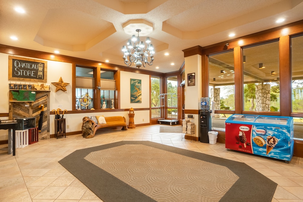 chateau westport resort