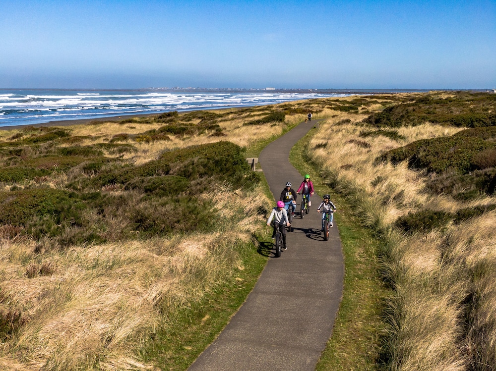 chateau westport resort