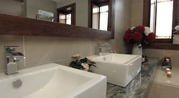 sant aniol de finestres