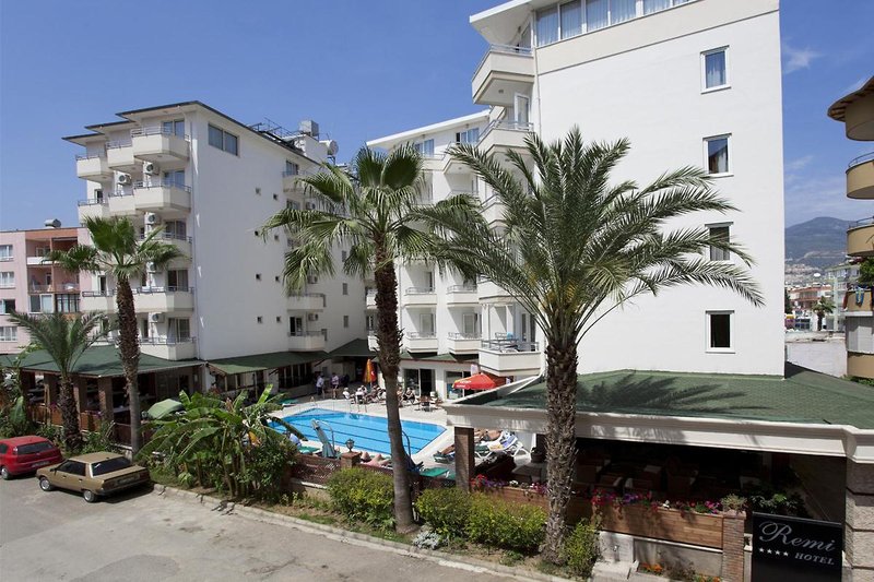 remi hotel