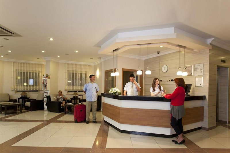 remi hotel