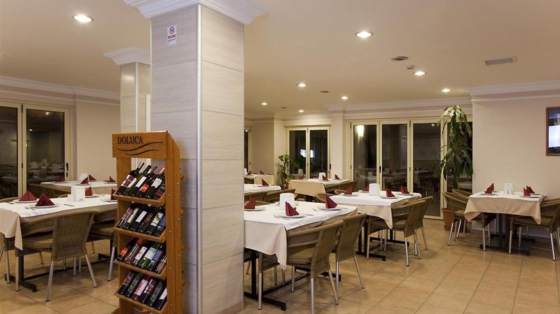remi hotel
