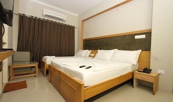 i roomz bagyas residency