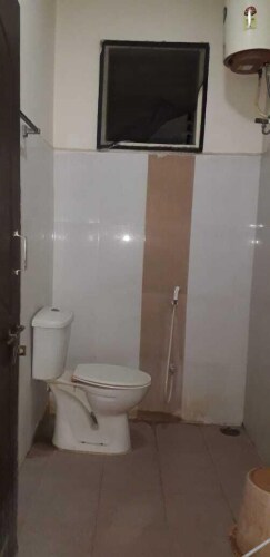 i roomz bagyas residency