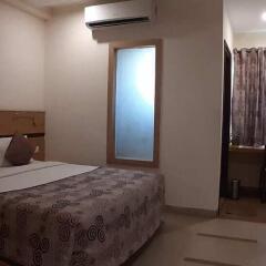 i roomz bagyas residency