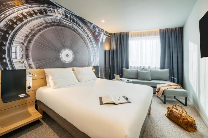 novotel belleville paris 20