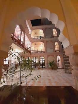 raj rajeshwari haveli