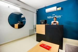 silverkey executive stays 28060 jv colony