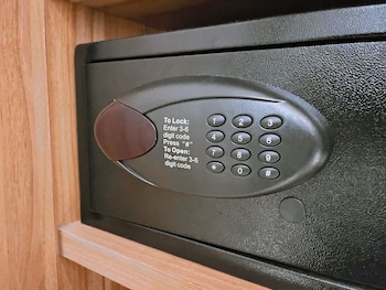 the capital hotel and resort seminyak