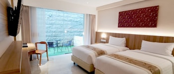 the capital hotel and resort seminyak