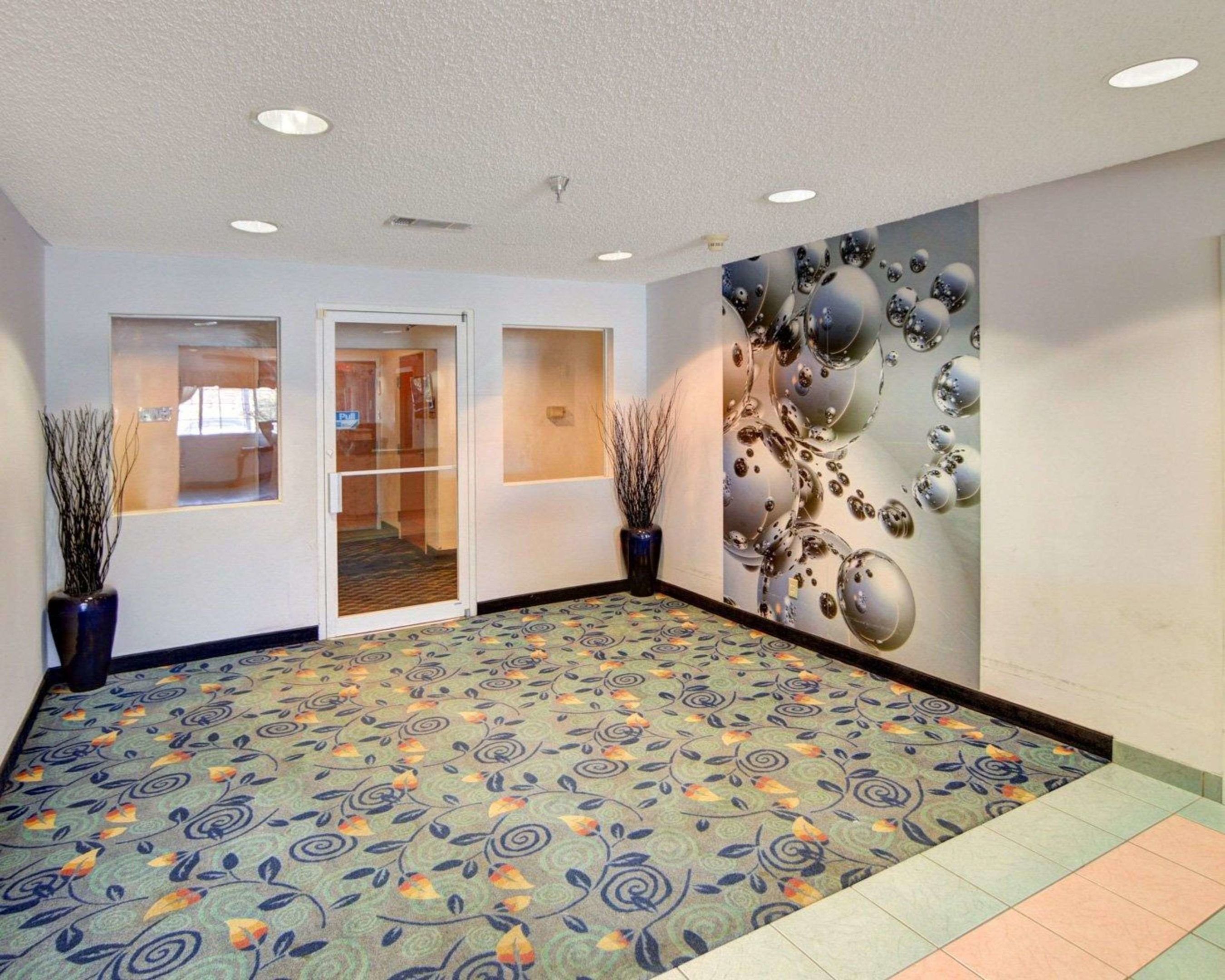 rodeway inn and suites lewisville i 35