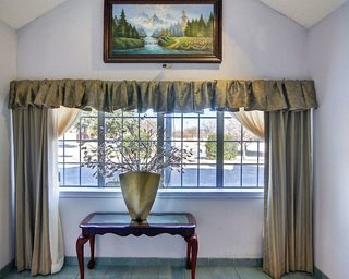 rodeway inn and suites lewisville i 35