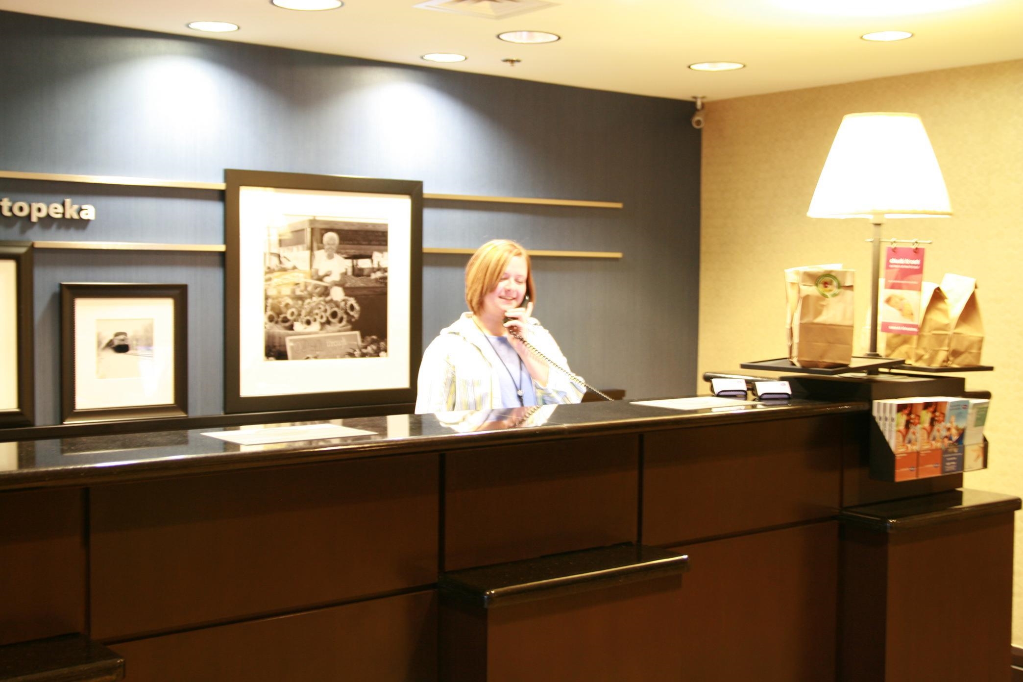 hampton inn topeka