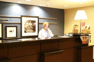 hampton inn topeka