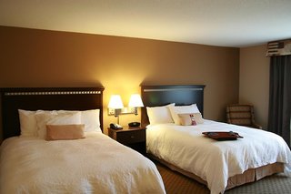 hampton inn topeka