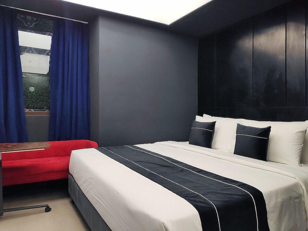 loop on leith hotel penang