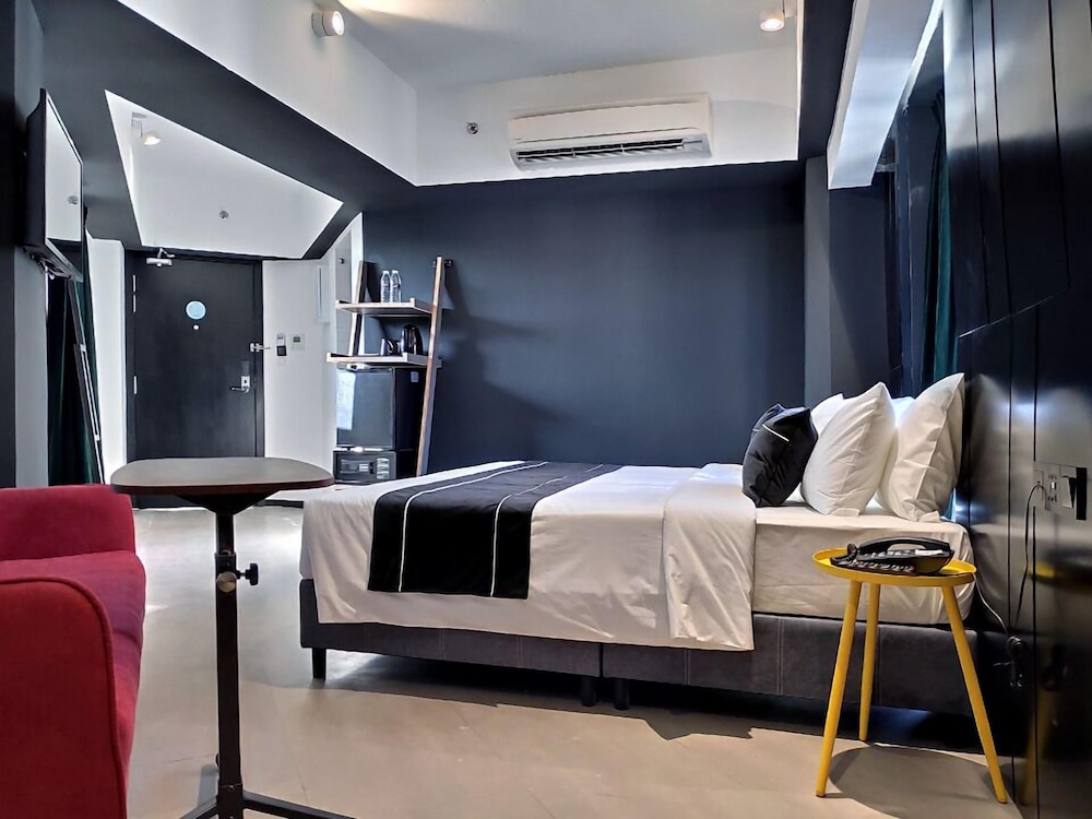 loop on leith hotel penang