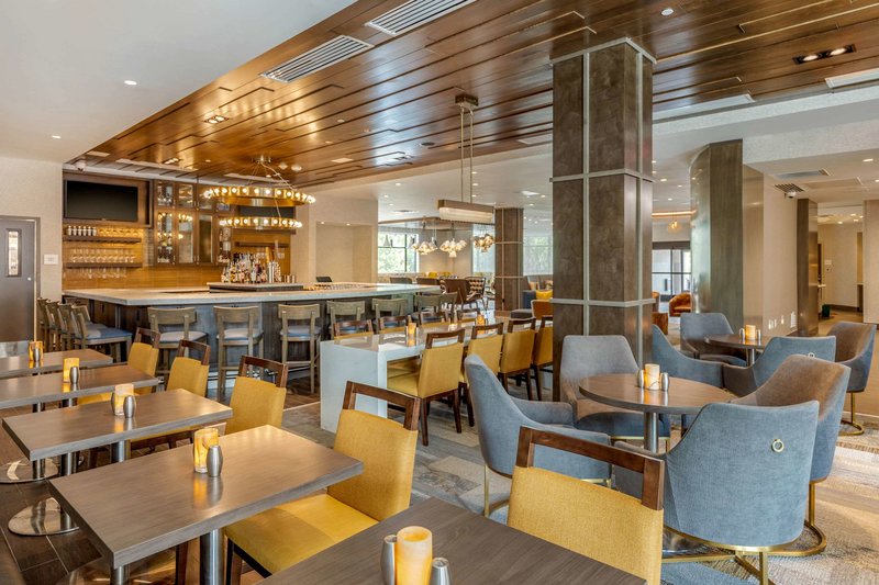 cambria hotel nashville airport