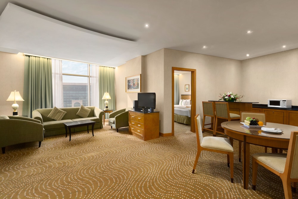 eastyard khobar hotel